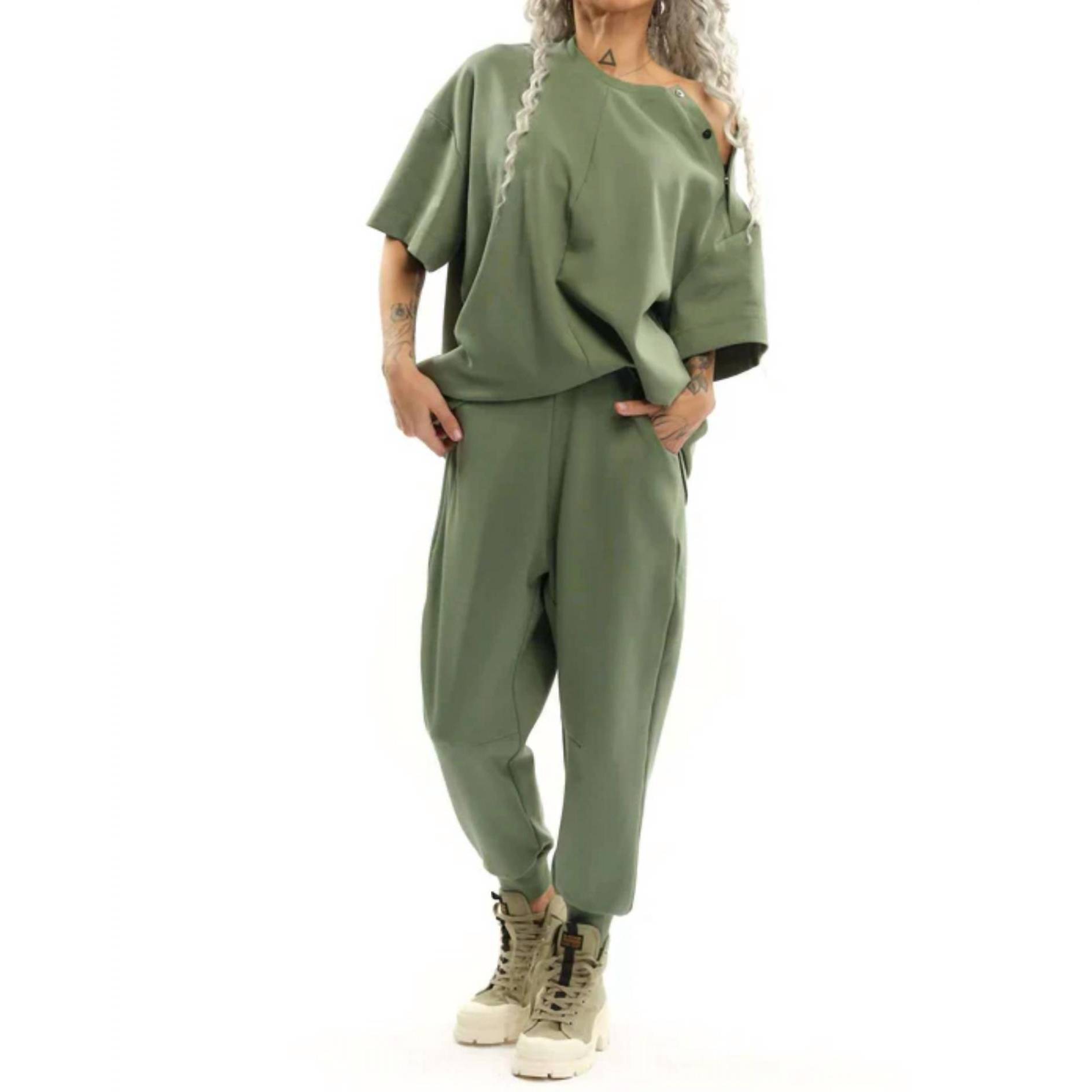 New Locker Room Three-Piece Activewear Set In Sage